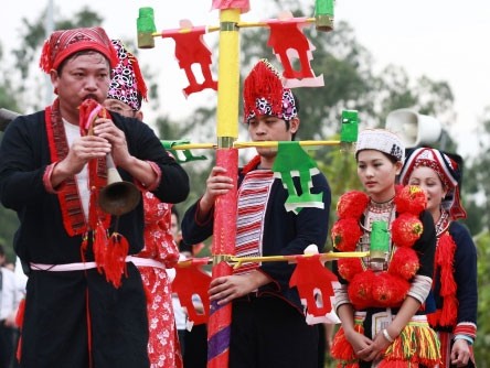 “Maturity” ritual for boys of the Dao Khau - ảnh 2